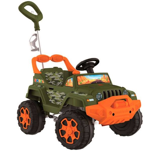 Carro de Passeio a Pedal Infantil Bandeirante Banjipe com Buzina — foto do produto em fundo branco