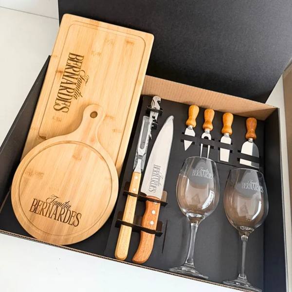 Kit Churrasco + Queijo + Taças Personalizados 4.6 Avaliação 4.6 de 5. 30 opiniões. (30) — foto do produto em fundo branco